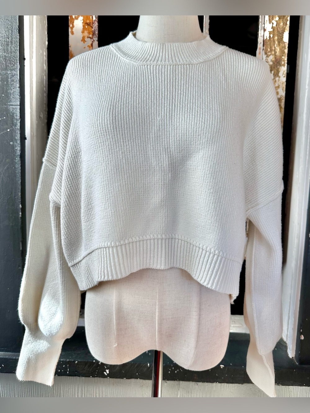 Free People Easy Street Crop Sweater Cream Oversized Ribbed Knit M - Picture 2 of 9